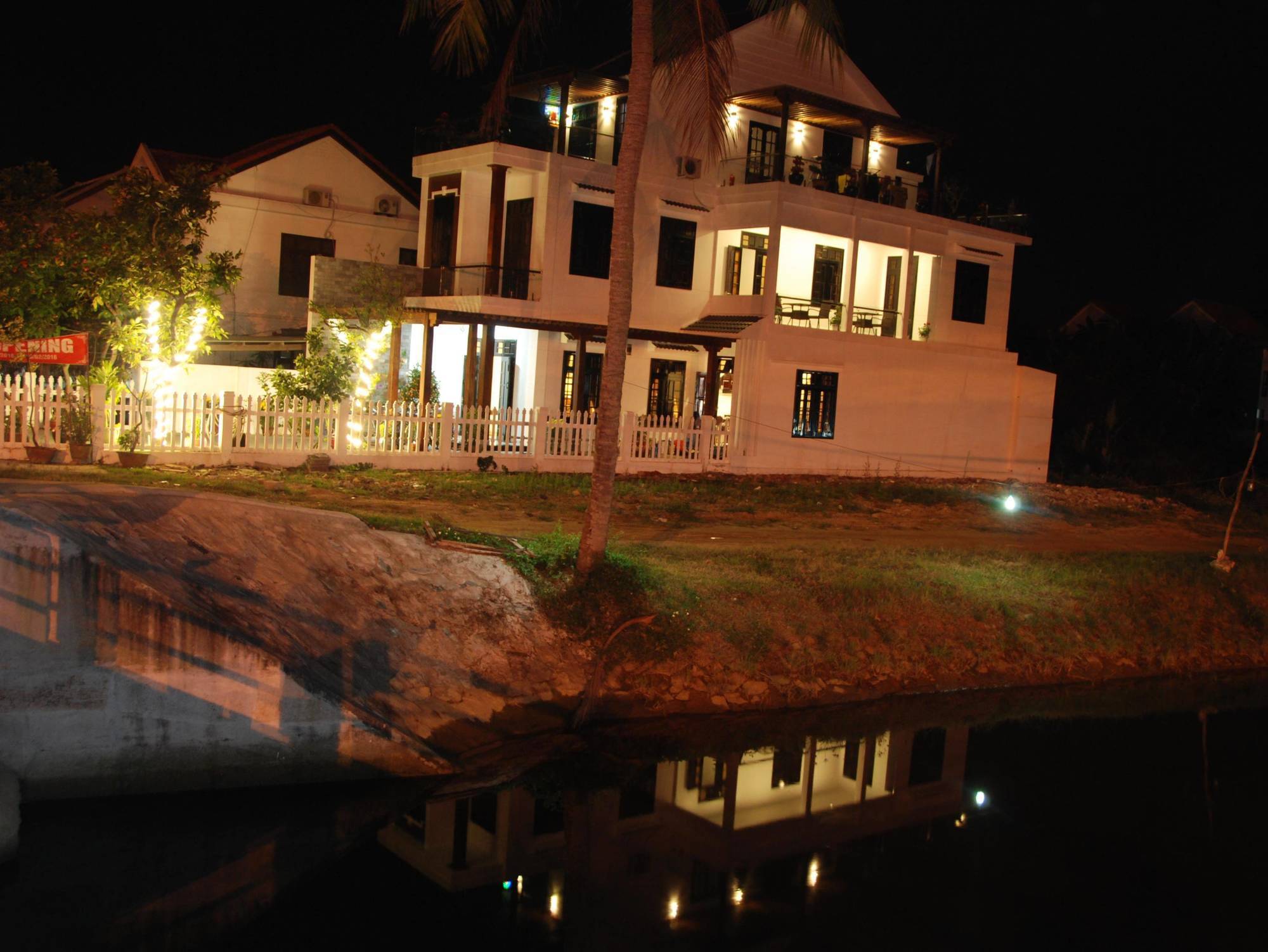 Azalea Homestay Hoi An Esterno foto